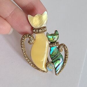 Vintage Boho 2 Figural Cat Yellow Green Lucite Gemstone Gold Statement Brooch